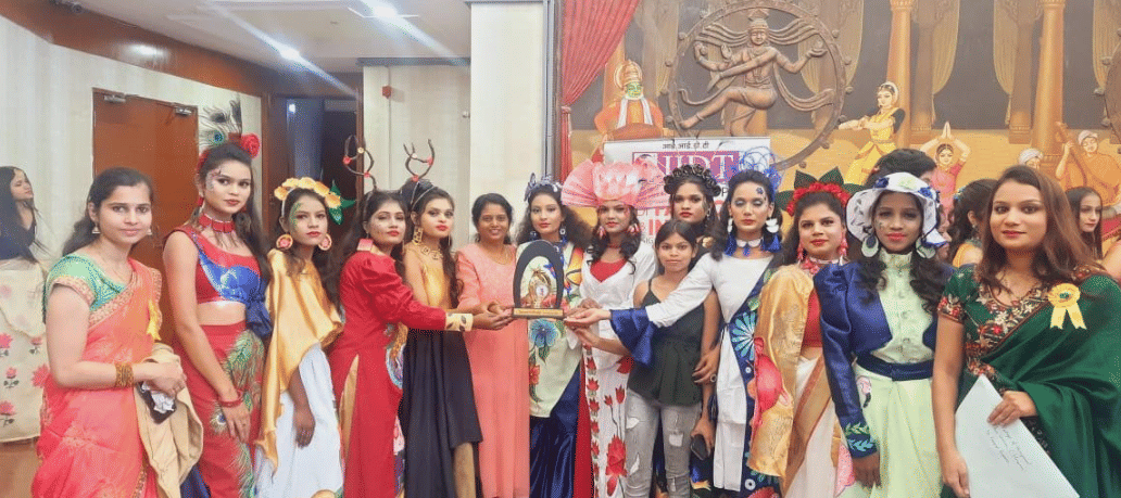 Aakar College of Management for Women Nagpur Events photo 18